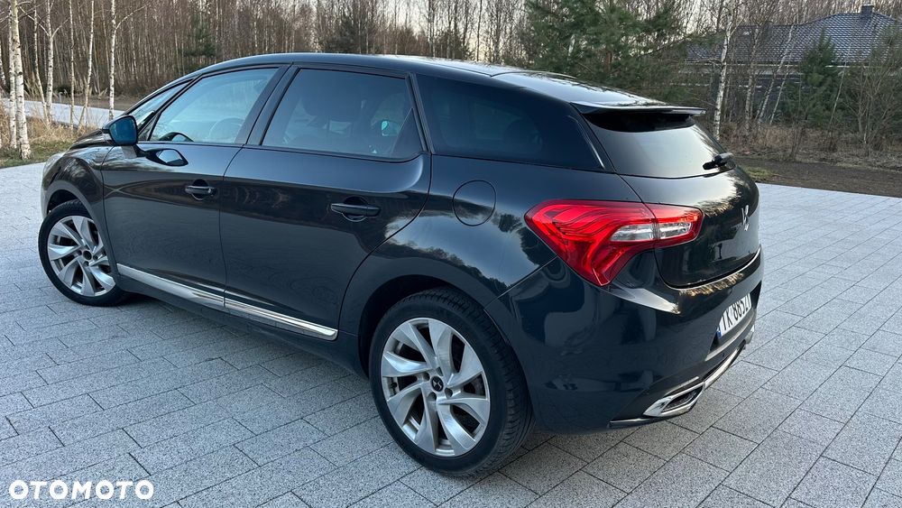 DS Automobiles DS 5 - 7