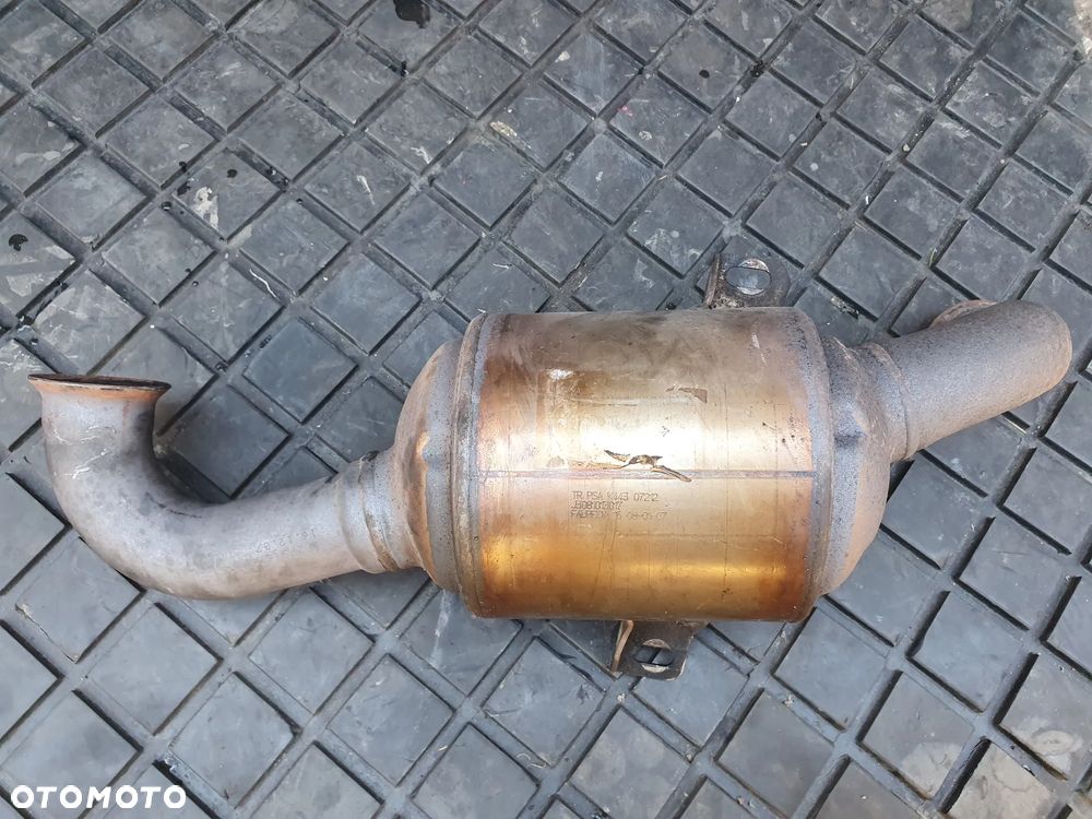 Peugeot 308 1.6HDI / Citroen C4 I 1.6 HDi (90 hp / 66 kw) 9805130480, 9815574580, 9823467180 - 1