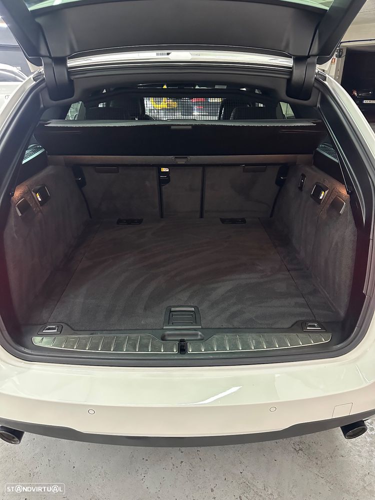 BMW 535 d Pack M Auto - 11