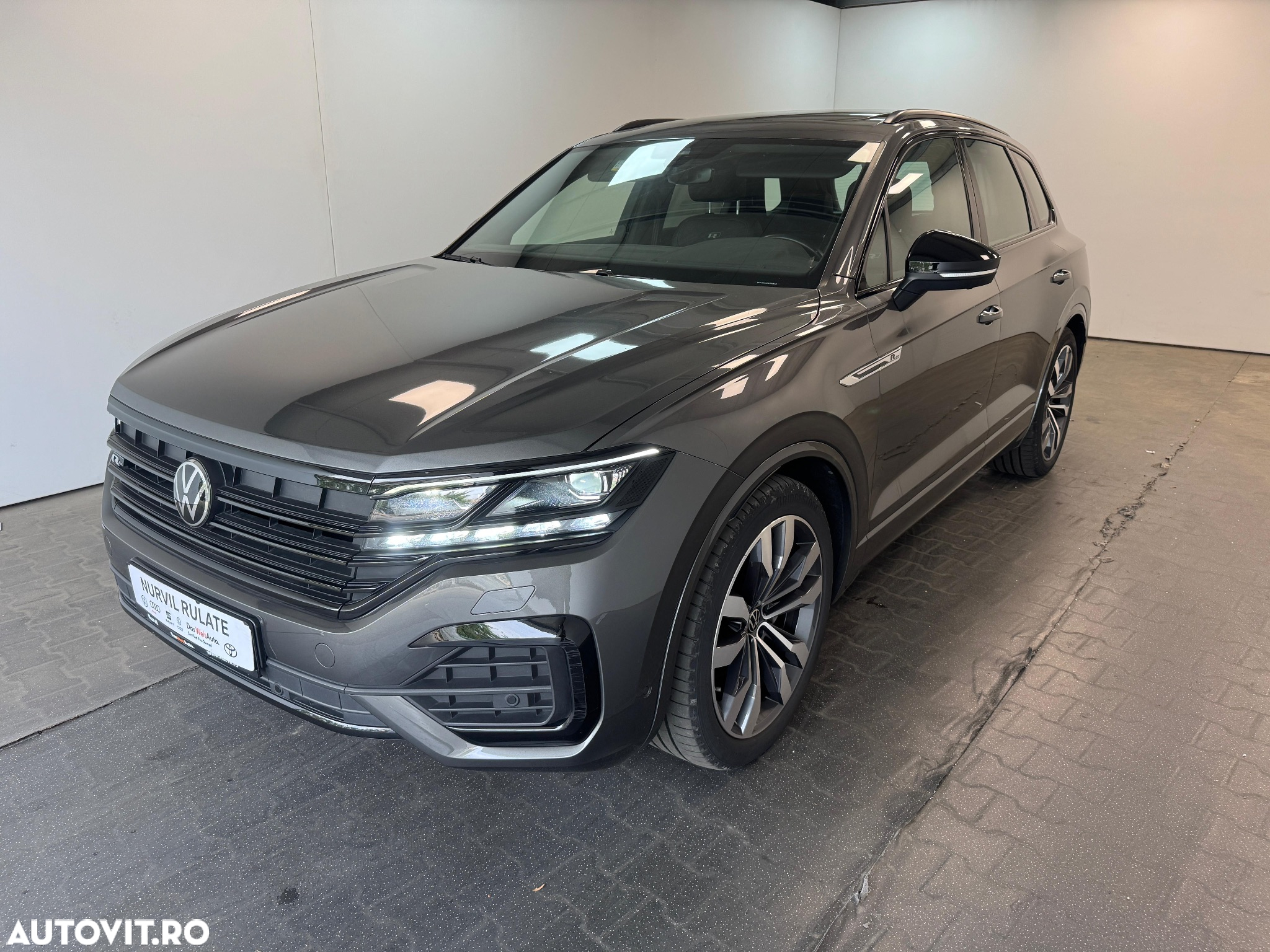 Volkswagen Touareg 3.0 V6 TDI 4Motion DPF Automatik R-Line - 31