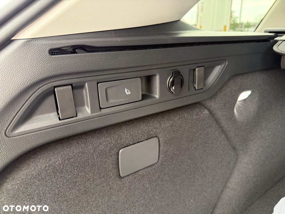 Skoda Superb 1.5 TSI Plug-in Hybrid Drive DSG - 26
