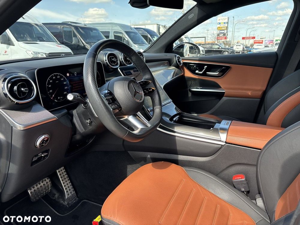 Mercedes-Benz GLC - 15