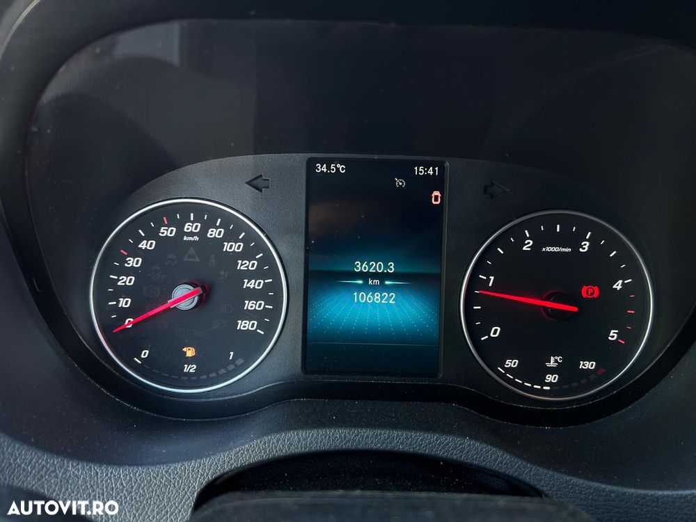 Mercedes-Benz Sprinter - 10