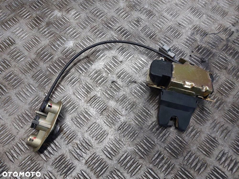 ZAMEK KLAPY BAGAŻNIKA VOLVO S60 I 8652398 - 1