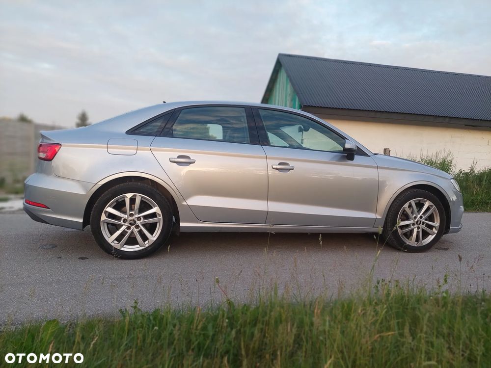 Audi A3 Limousine 30 TDI - 7