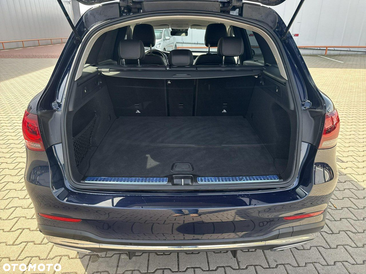 Mercedes-Benz GLC - 15