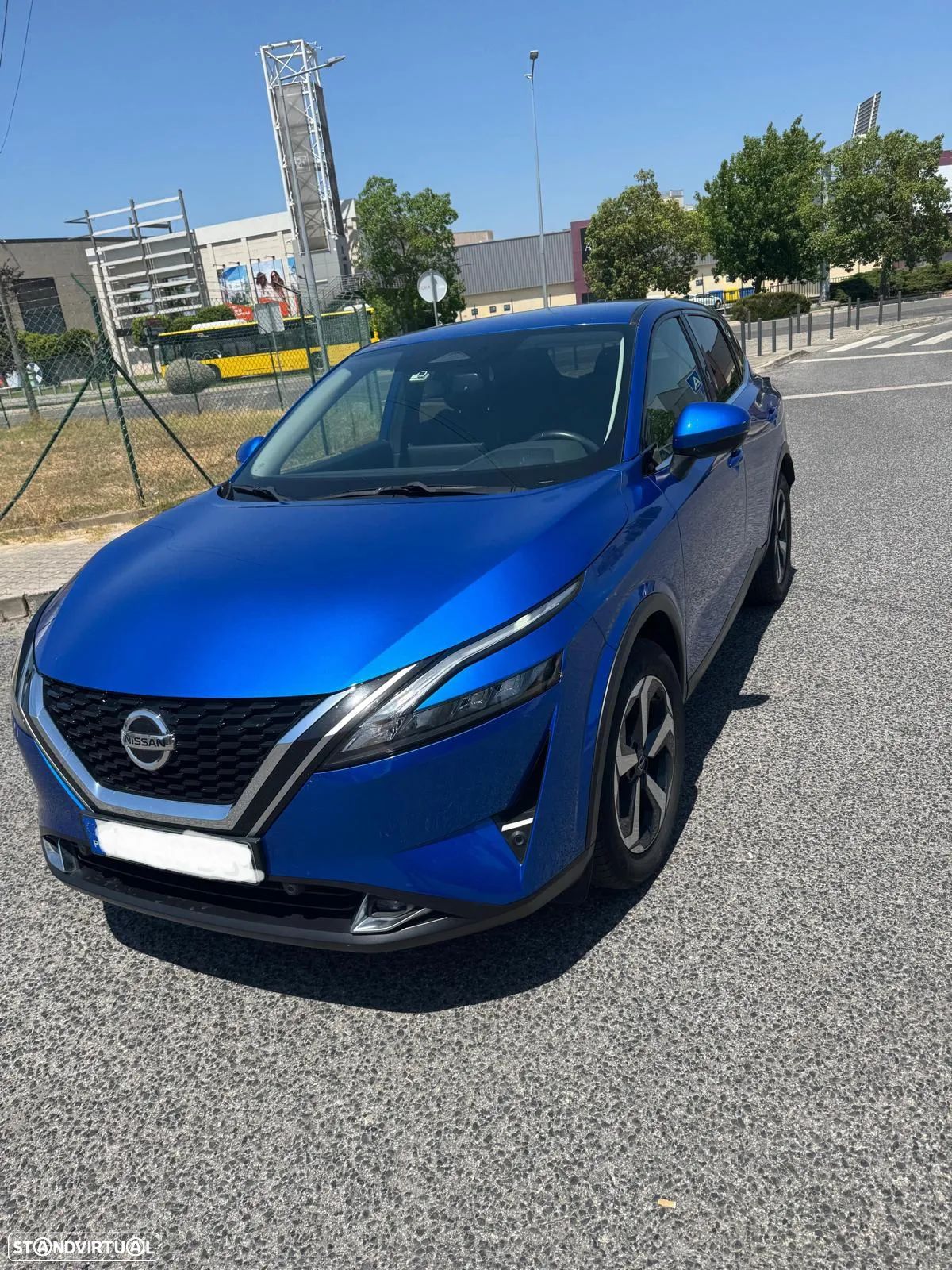 Nissan Qashqai 1.3 DIG-T N-Connecta - 1