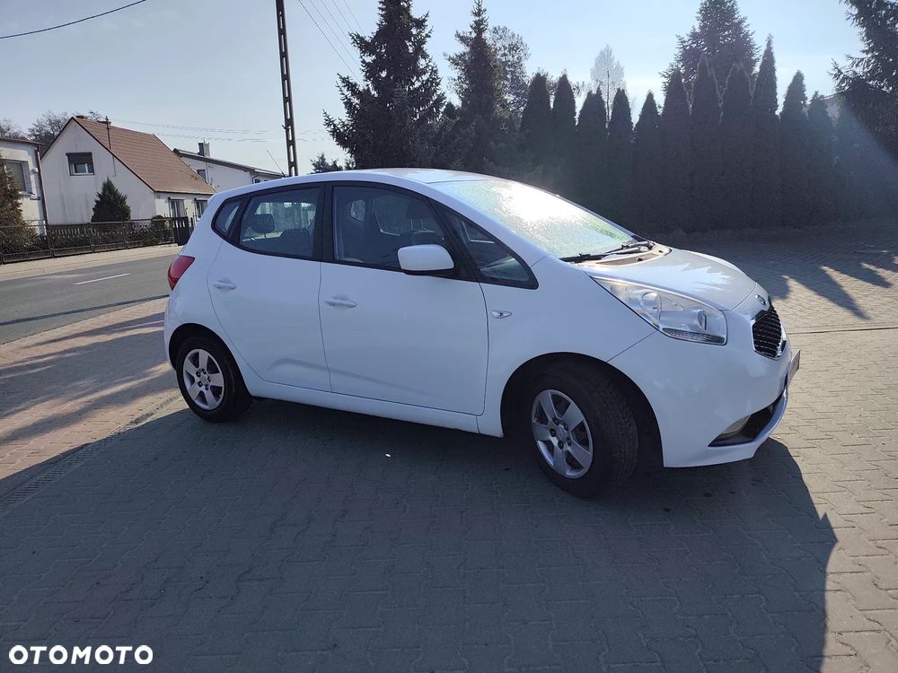 Kia Venga 1.4 CVVT Attract - 12