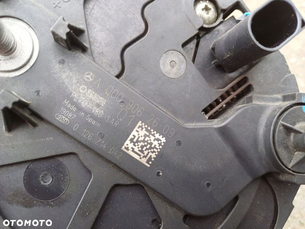 MERCEDES 247 177 alternator A 0009062609 igla 1.5 - 2