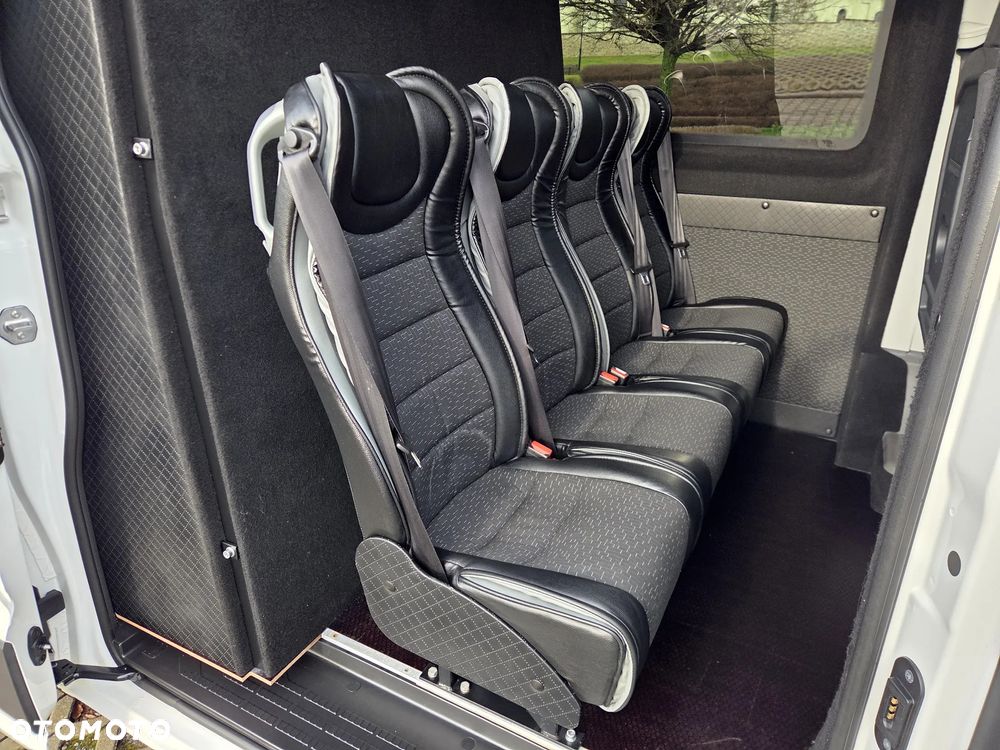 Volkswagen Crafter - 22