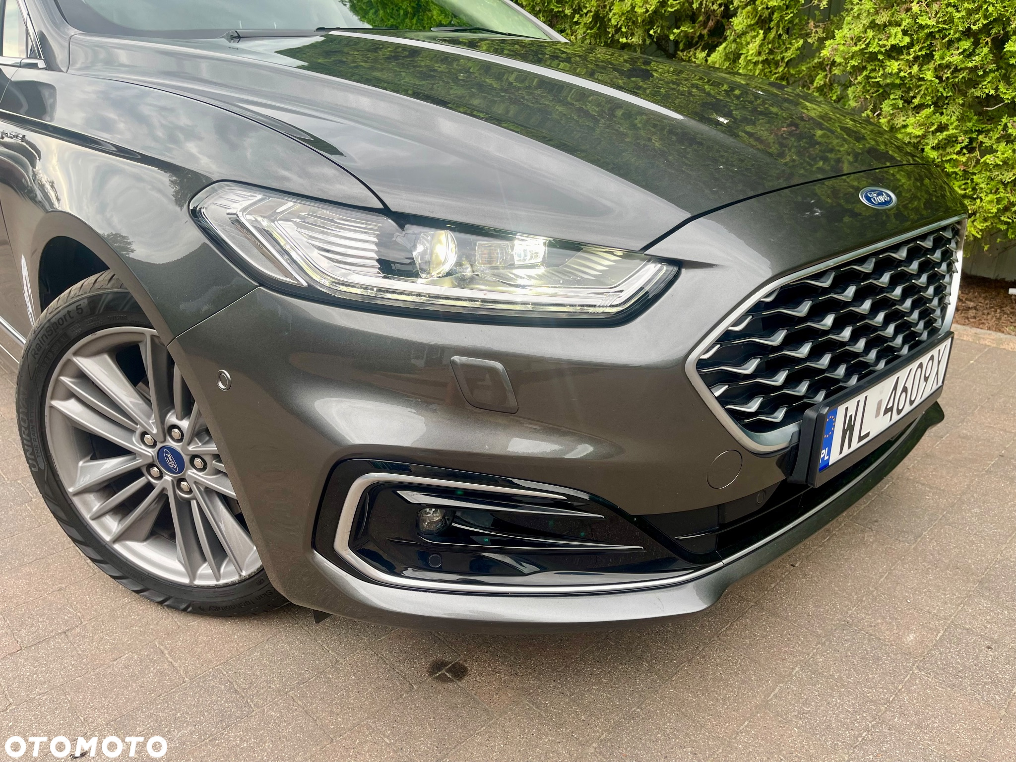 Ford Mondeo - 39