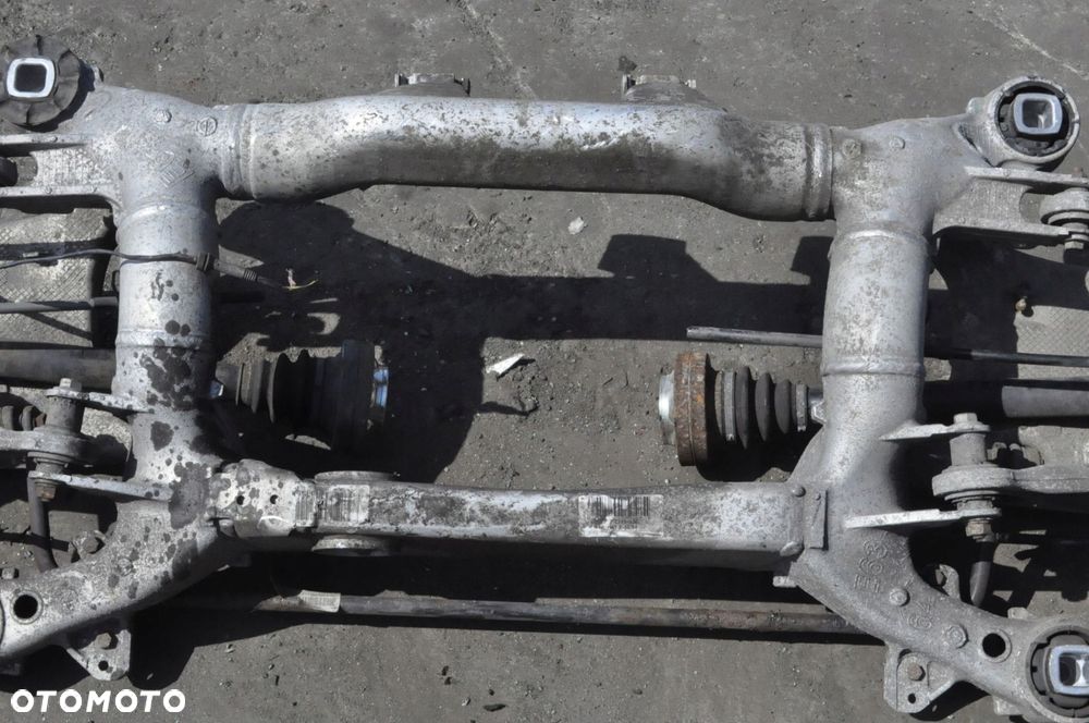 BMW 6 E63 3.0D 286KM BELKA ZAWIESZENIA TYŁ 154tys! - 4