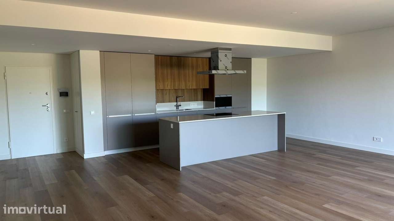 Apartamento T3 com estacionamento, Miraflores, Oeiras - Grande imagem: 2/20