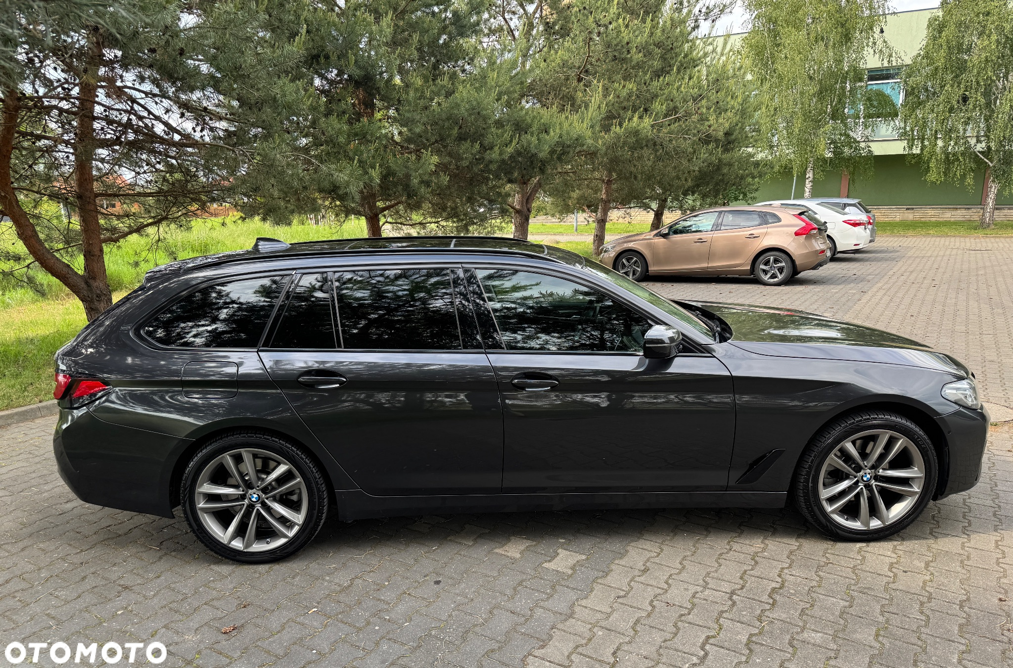 BMW Seria 5 520d xDrive Touring Luxury Line - 6