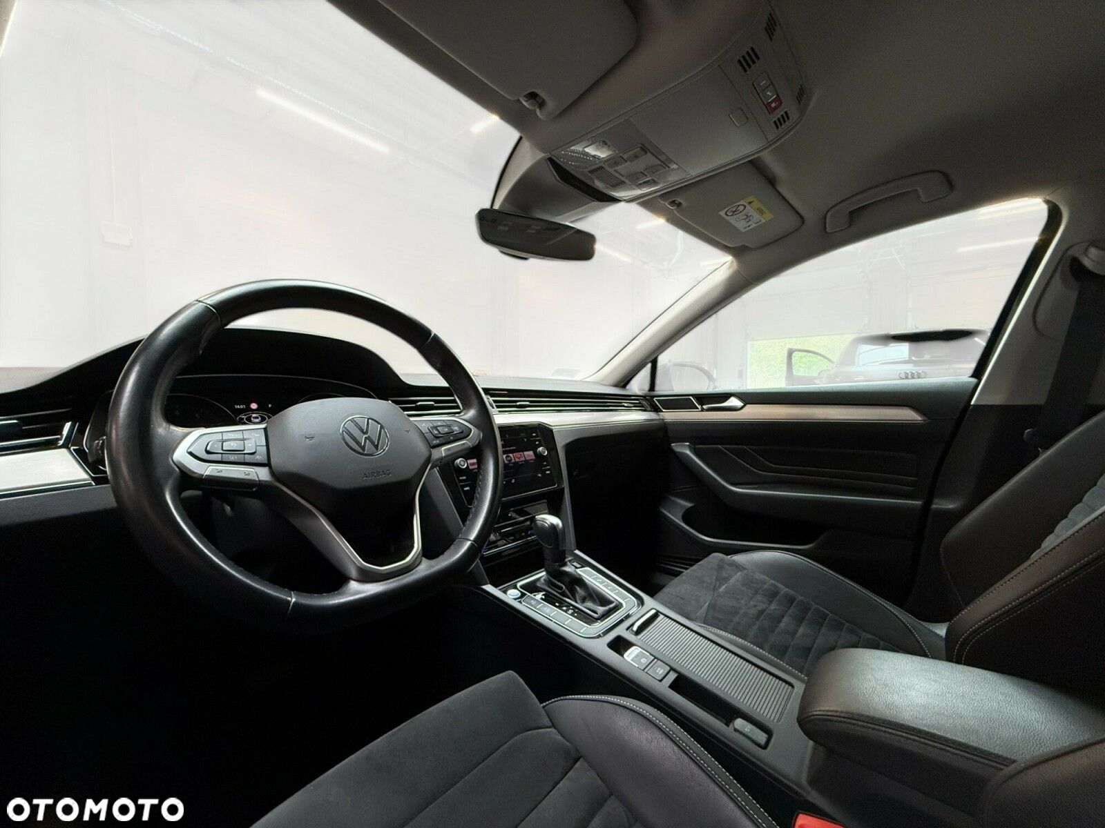 Volkswagen Passat 1.5 TSI EVO Essence DSG - 17