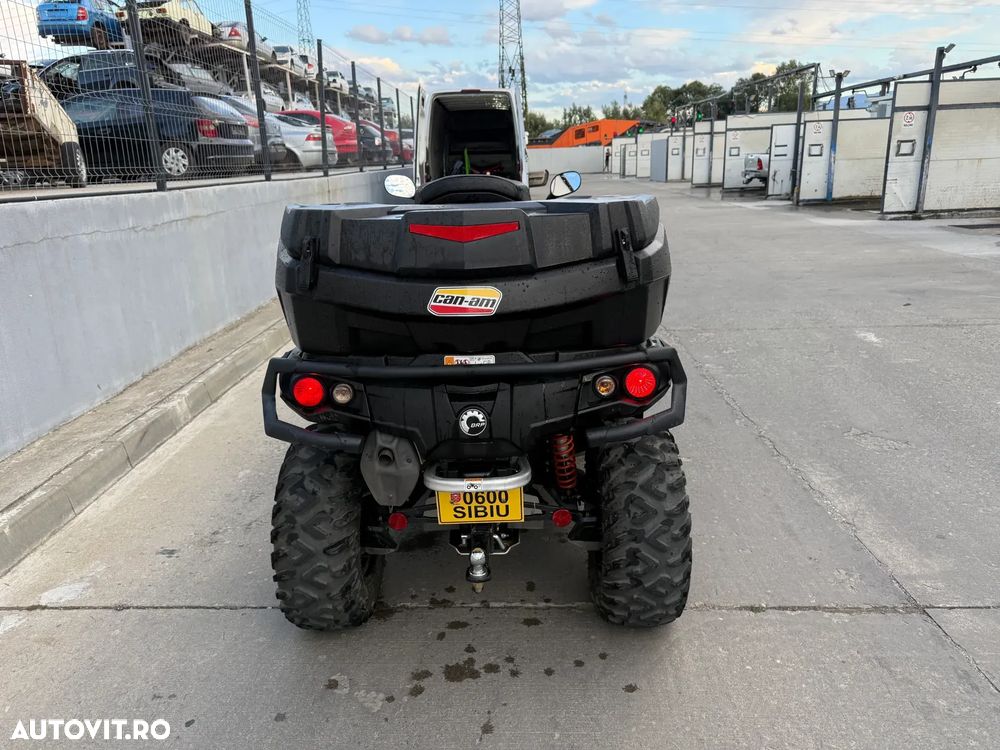 Can-Am Outlander Max - 7