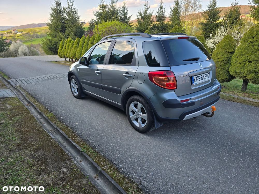Suzuki SX4 1.6 Premium 4WD - 1