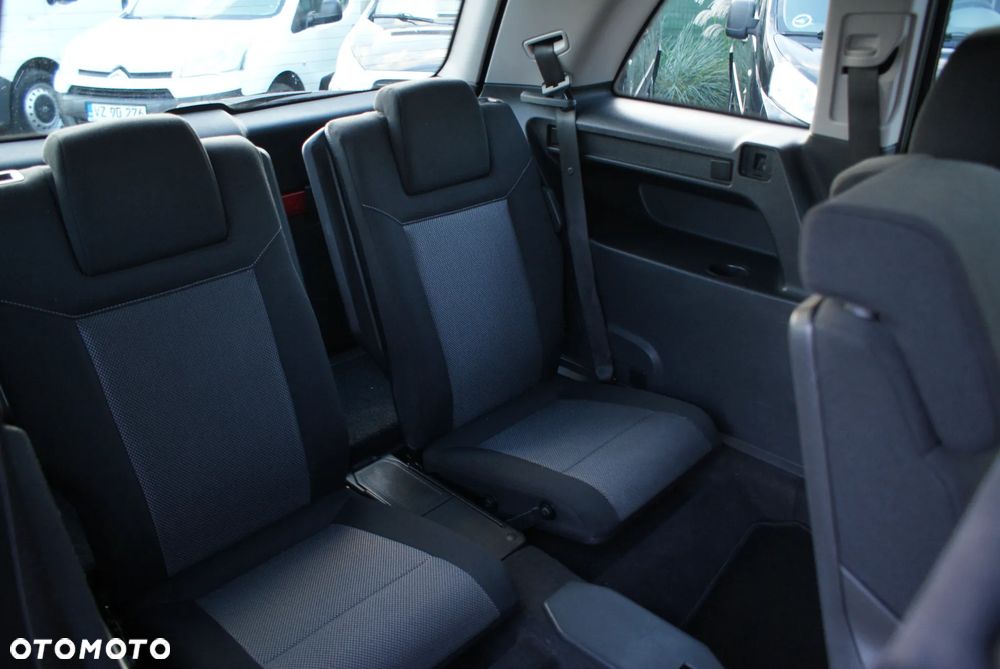 Opel Zafira 1.8 - 12