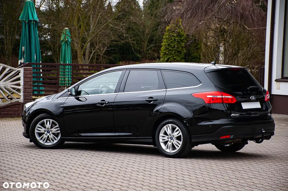 Ford Focus 1.5 EcoBoost Titanium Business - 34