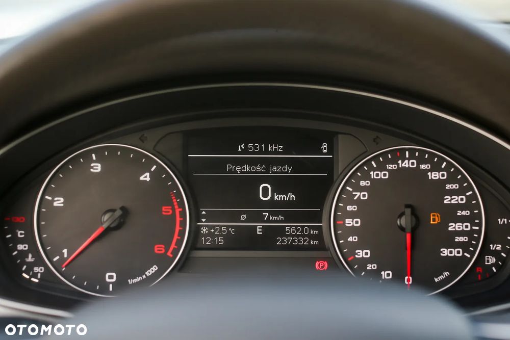 Audi A6 - 33