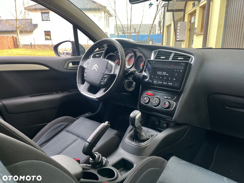 Citroën C4 VTi 120 Exclusive - 6