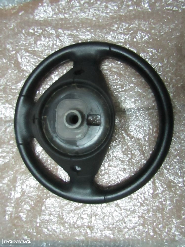 Volante em pele Fiat Stillo ano 2003 em muito bom estado (ver fotos) - 8