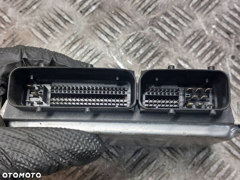 ZESTAW STARTOWY AUDI A8 D3 4.2 4E0907560 0261207256 3D0905865C 4E0920900E - 4