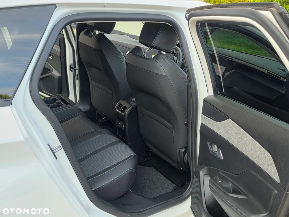 Peugeot 308 - 34