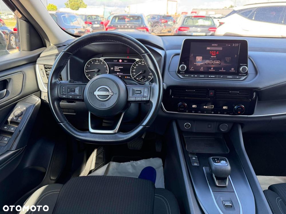 Nissan Qashqai 1.3 DIG-T mHEV Tekna+ Xtronic - 9
