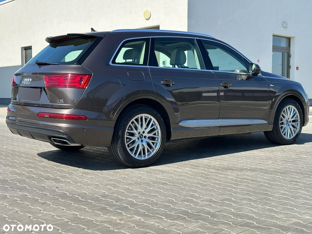 Audi Q7 3.0 TFSI Quattro Tiptronic - 5
