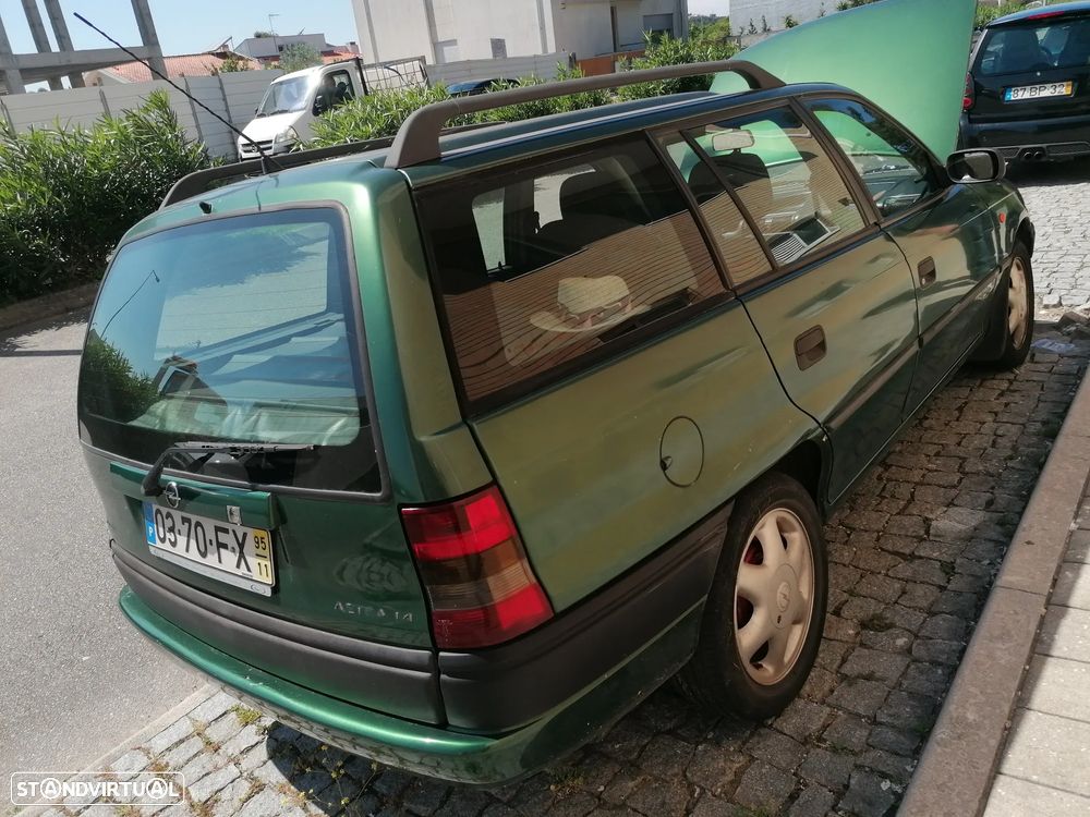 Opel Astra Caravan 1.4i Club - 3