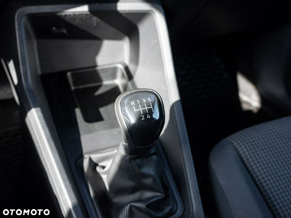 Volkswagen Caddy - 16