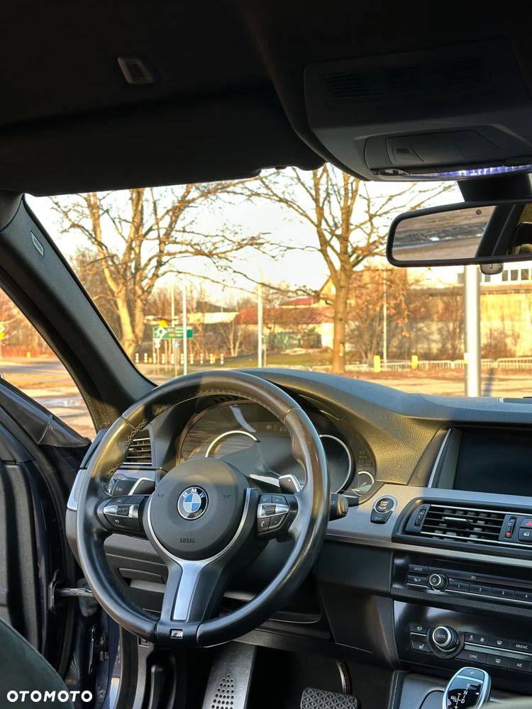 BMW Seria 5 525d xDrive Modern Line - 7