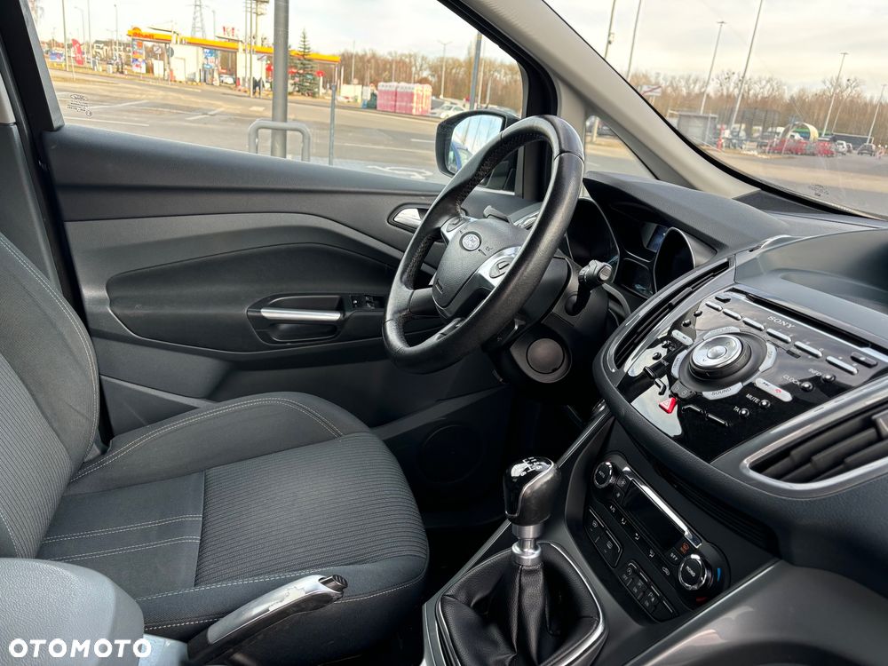 Ford C-MAX - 18