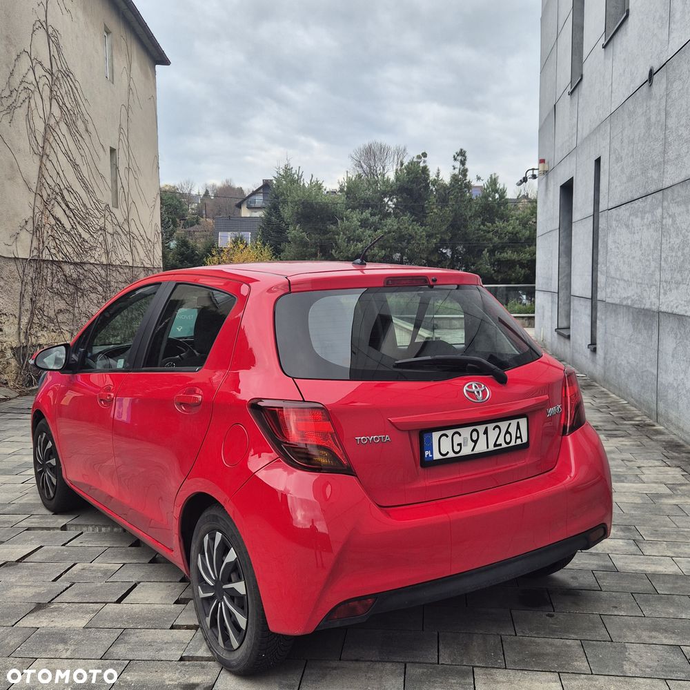 Toyota Yaris 1.0 Active - 7