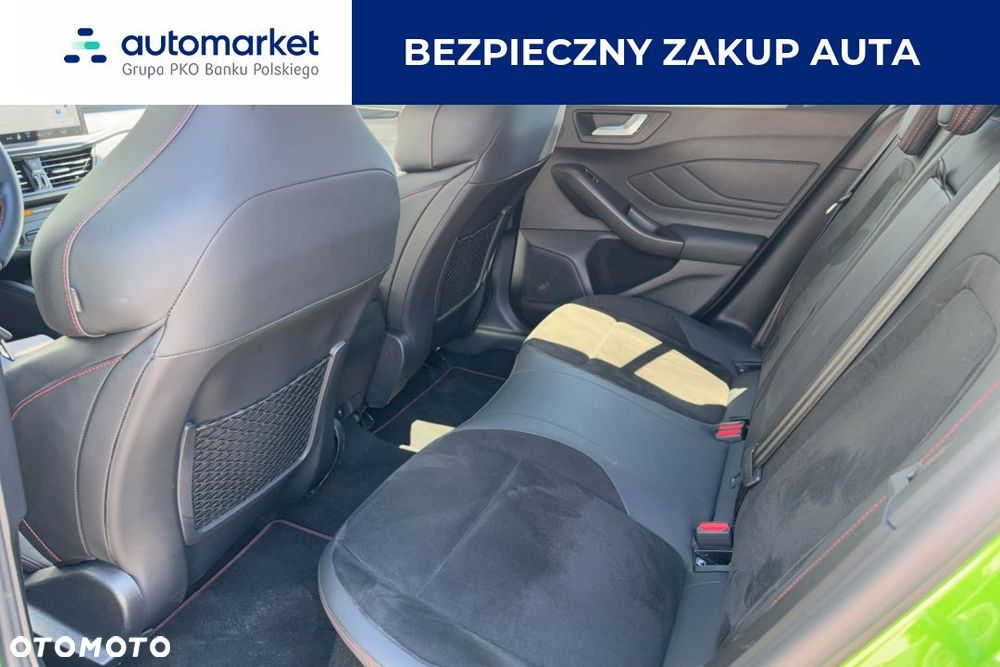 Ford Focus 2.3 EcoBoost ST X - 9