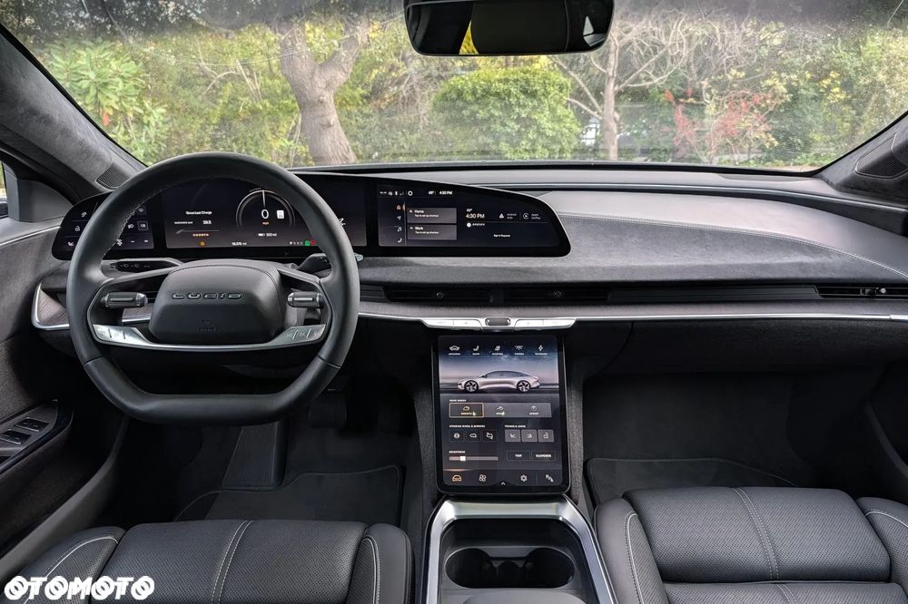 Lucid Air - 13