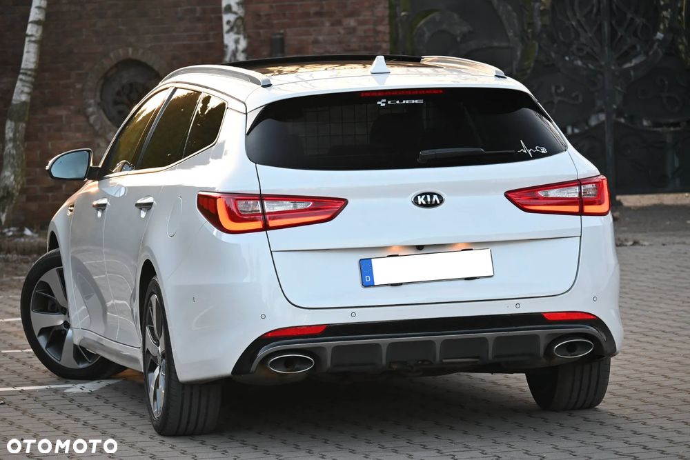 Kia Optima - 15