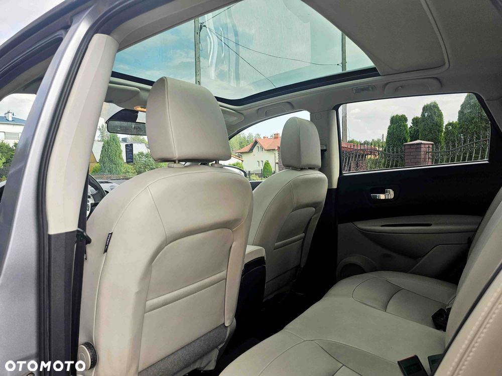 Nissan Qashqai 2.0 Tekna Premium CVT - 19