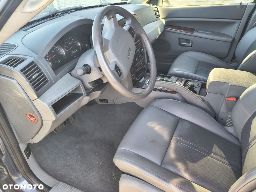 Jeep Grand Cherokee - 6