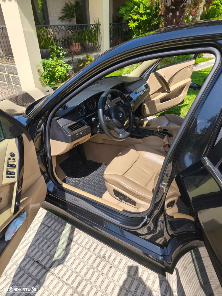 BMW 530 i Automatic - 11