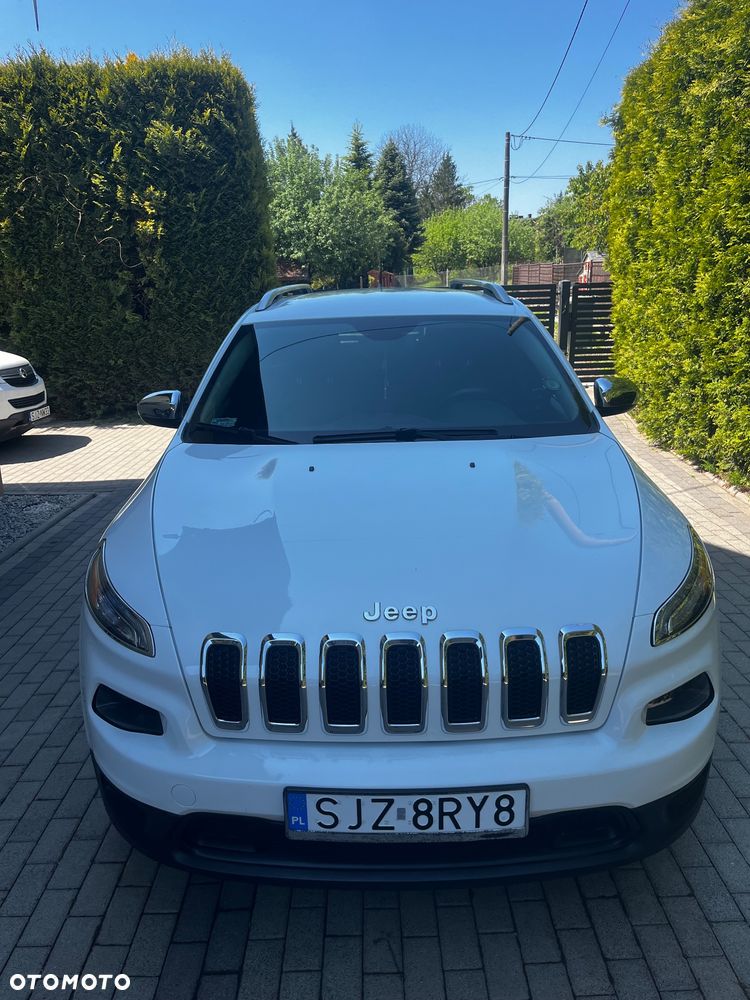 Jeep Cherokee - 6