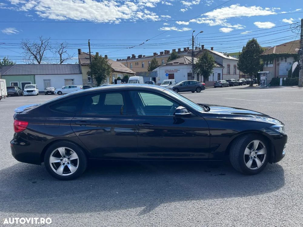 BMW Seria 3 318d GT - 6