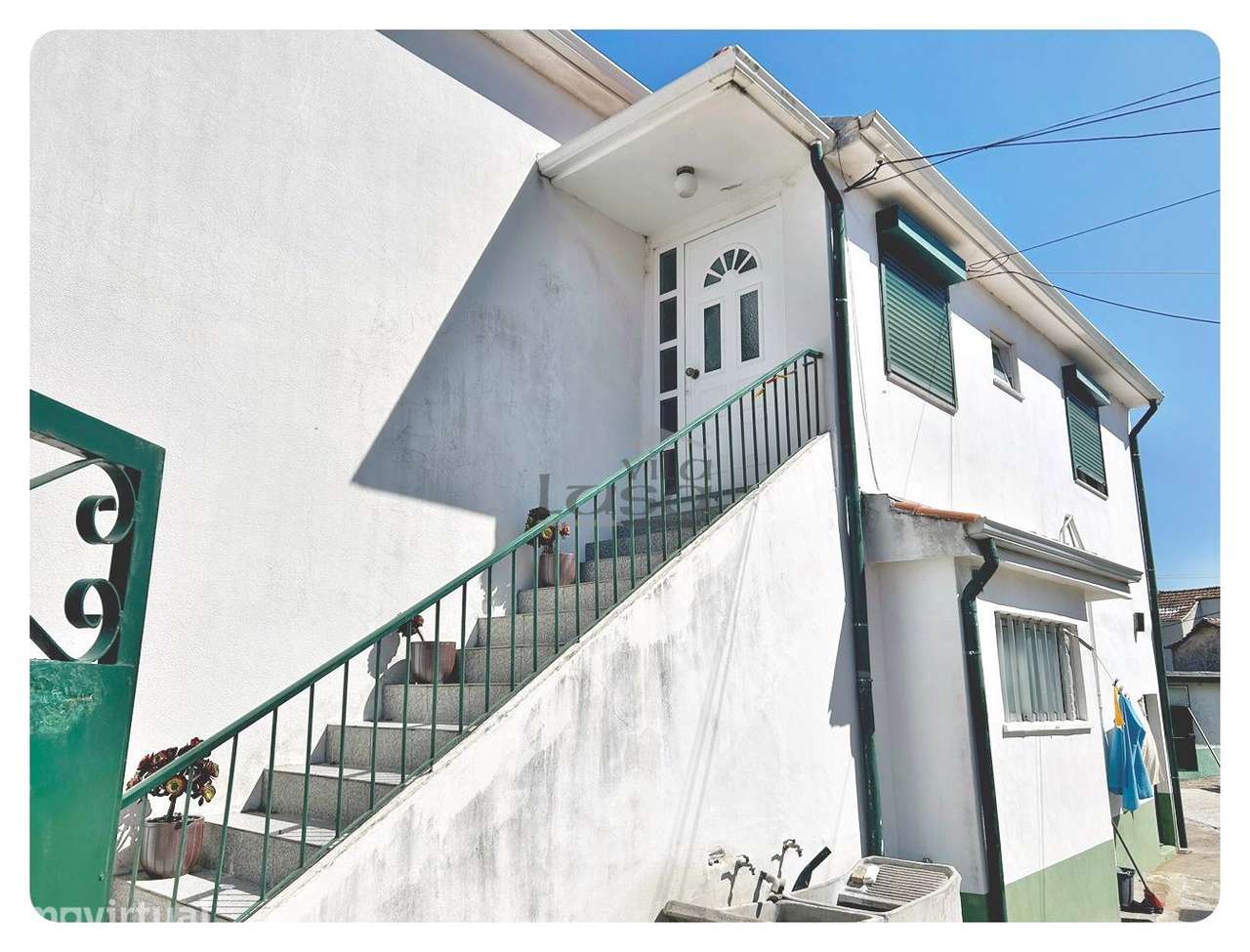 Moradia Bifamiliar T2+T2 Terreno generoso Valbom Gondomar - Grande imagem: 4/25