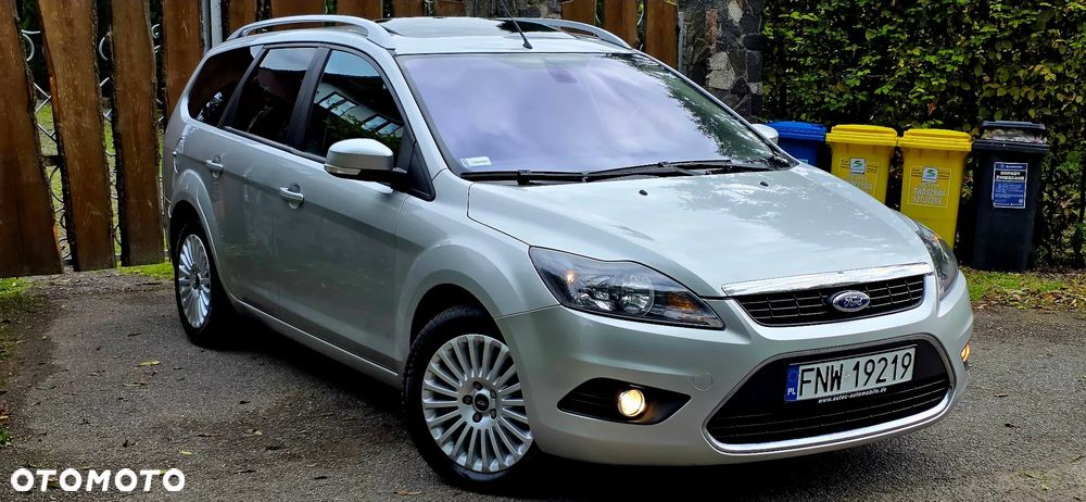 Ford Focus 2.0 TDCi DPF Titanium - 27
