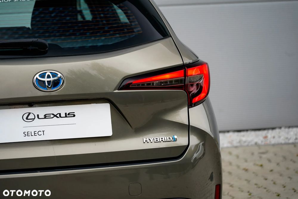 Toyota Corolla 1.8 Hybrid Comfort - 17