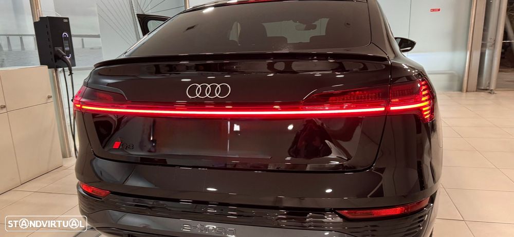 Audi Q8 e-Tron Sportback 50 quattro S line - 4