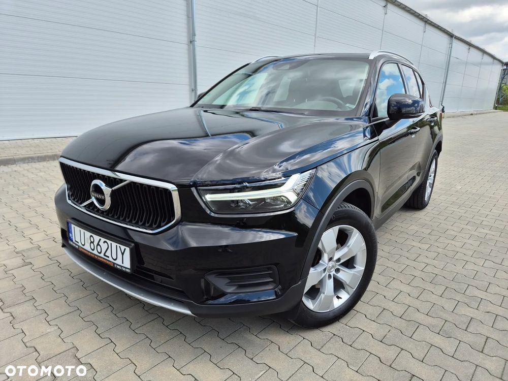 Volvo XC 40 T3 Momentum - 1