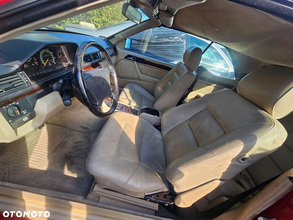 Mercedes-Benz W124 (1984-1993) - 11