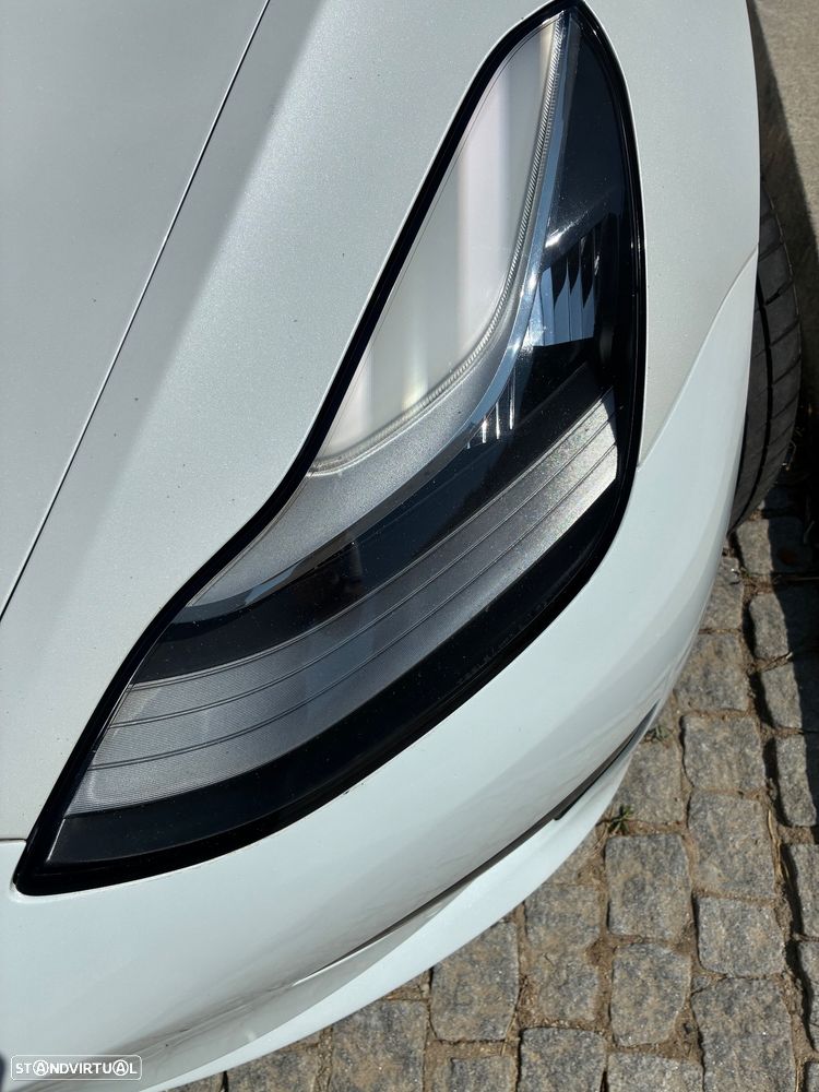 Tesla Model 3 Long Range Tração Traseira - 18